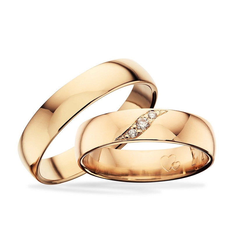 Scrouples vielsesringe i 14 karat guld med 3 brillanter