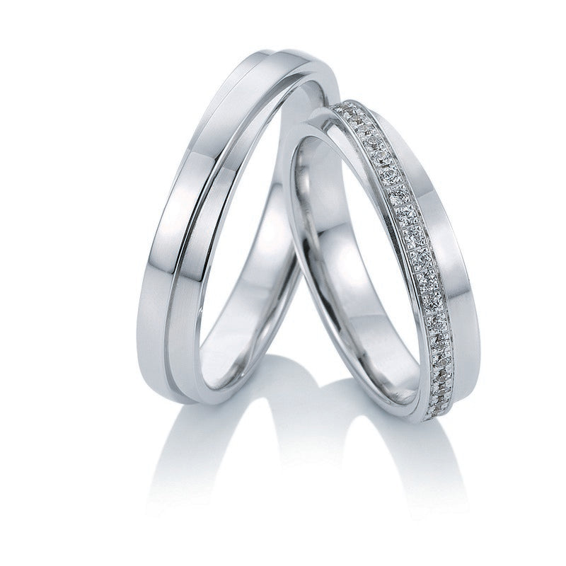 Breuning Renaissance vielsesring i 9 til 14 karat hvidguld med 45 diamanter