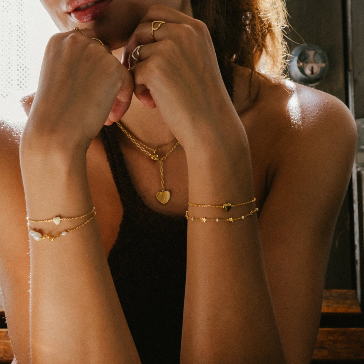 Enamel Lola Star Daisy armbånd i forgyldt messing, billede 2