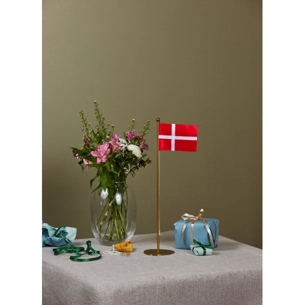 Piet Hein - Messing Bordflag med Dannebrog (50 cm)