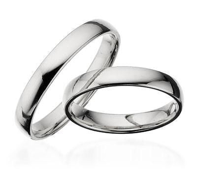 Vielsesringe i 14 kt hvidguld med glat overflade og oval profil fra Scrouples