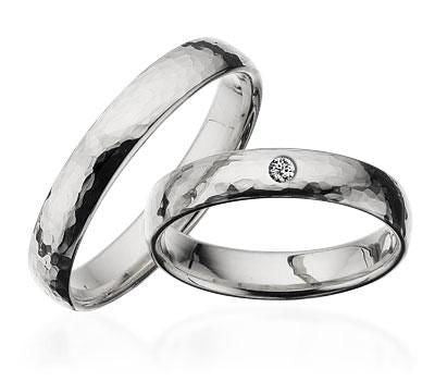 Vielsesringe - Hvidguld 14 kt. hamret i 4 mm (med eller uden brillant)