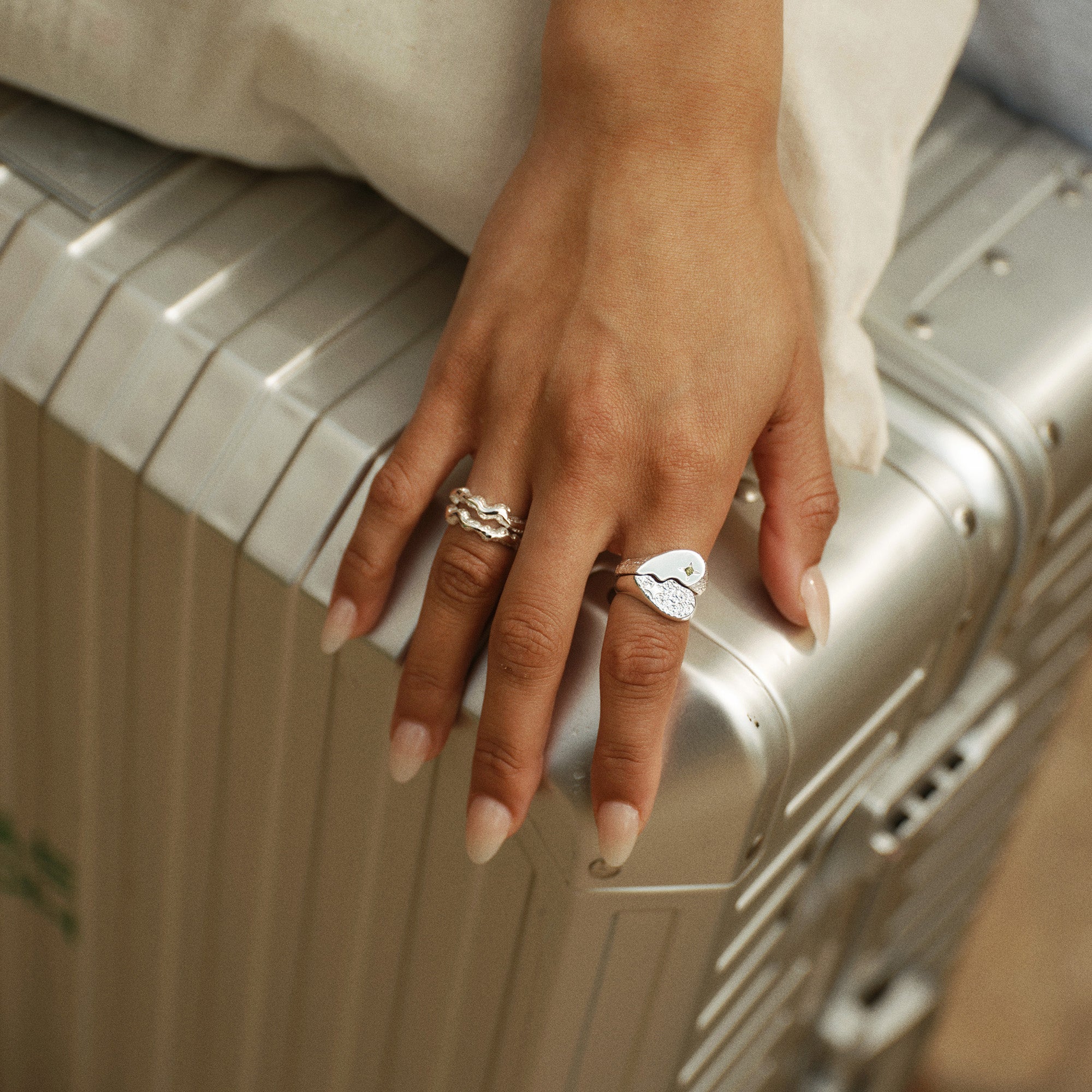 Camille Brinch Textured BFF Sparkly Ring sølv styling
