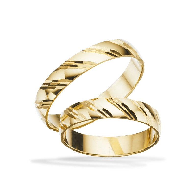 Scrouples vielsesringe i guld med skråt mønster og blank overflade – 4 mm
