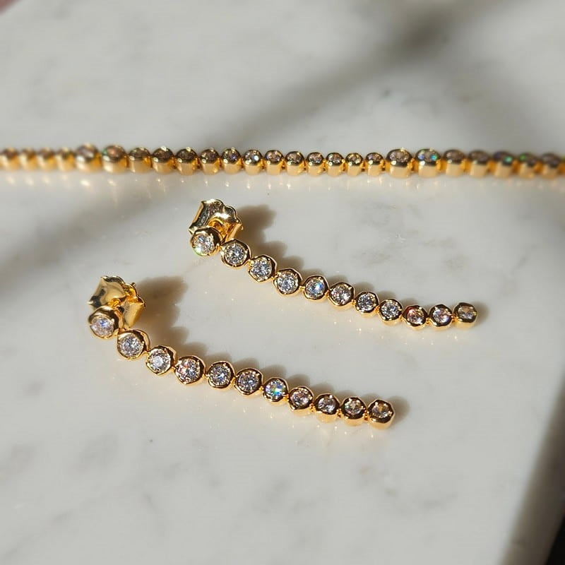 Pico Copenhagen - Ziva Crystal Studs øreringe i forgyldt messing