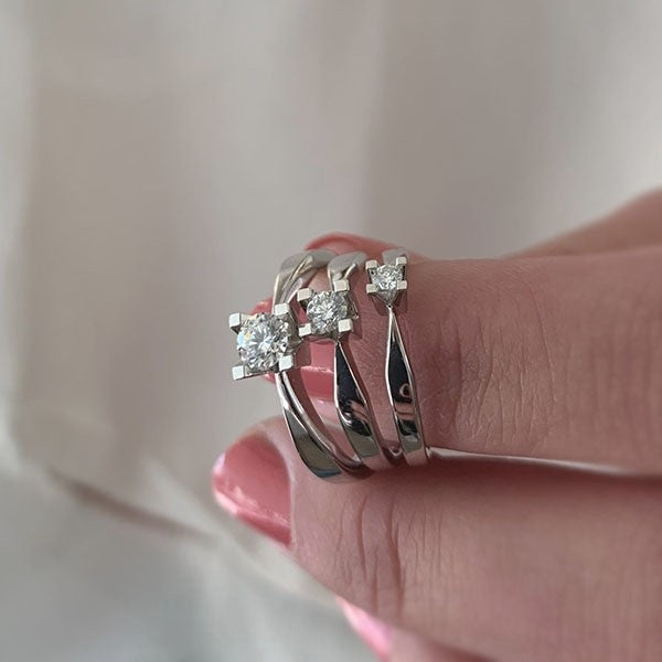 Kleopatra Ring i 14 kt hvidguld med 0,05-050 ct diamant