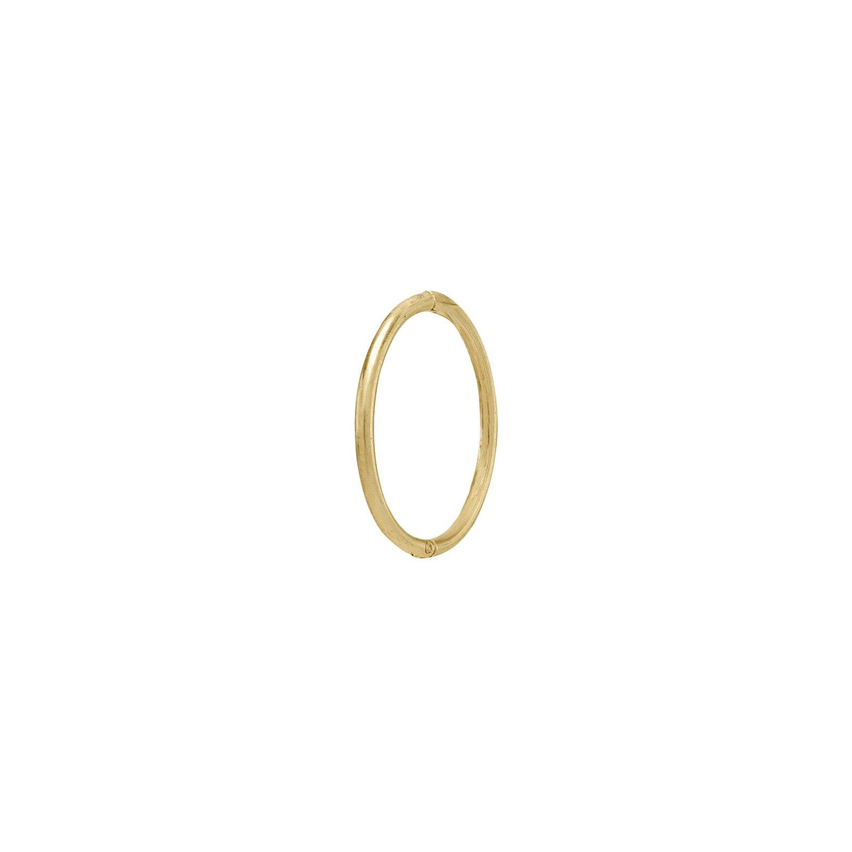Nordahl Andersen Pierce52 creol i 14 karat guld, diskret piercing til ørebrusk, 12 mm diameter