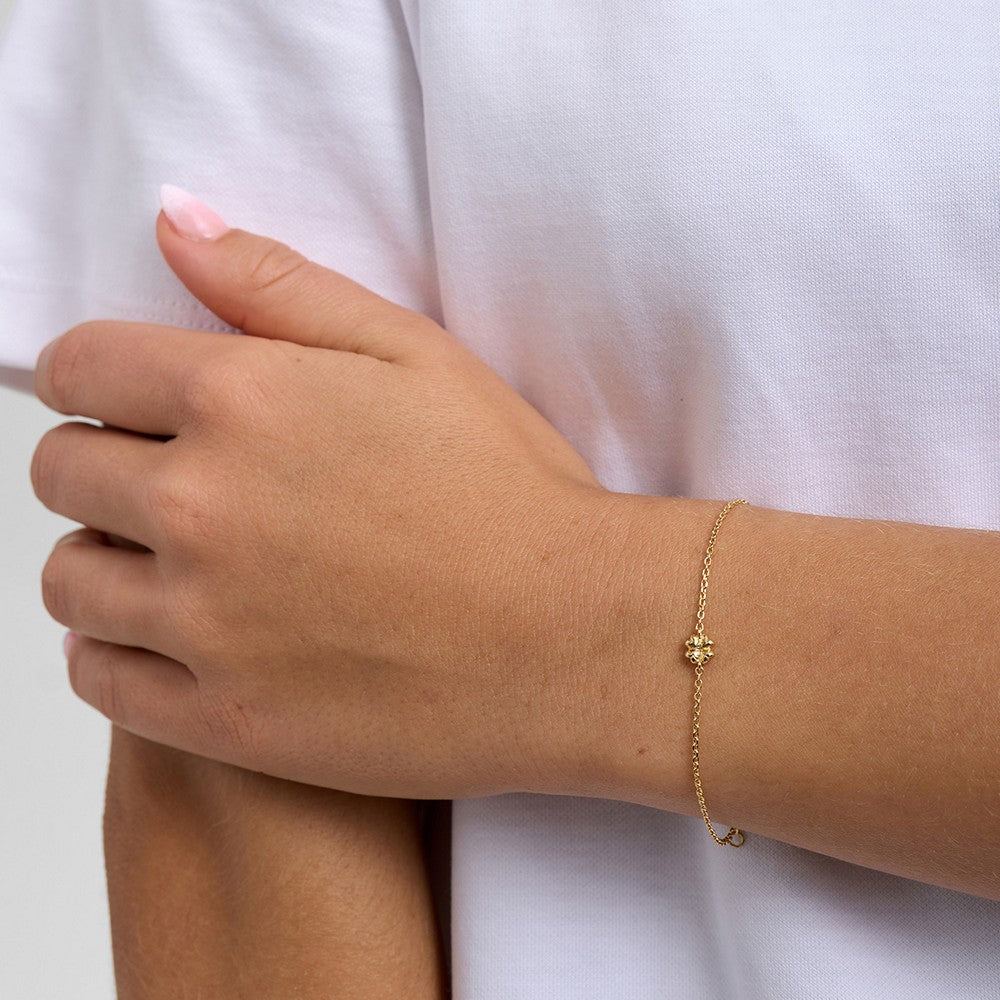 Studio Z - Serene Clover armbånd i forgyldt sølv