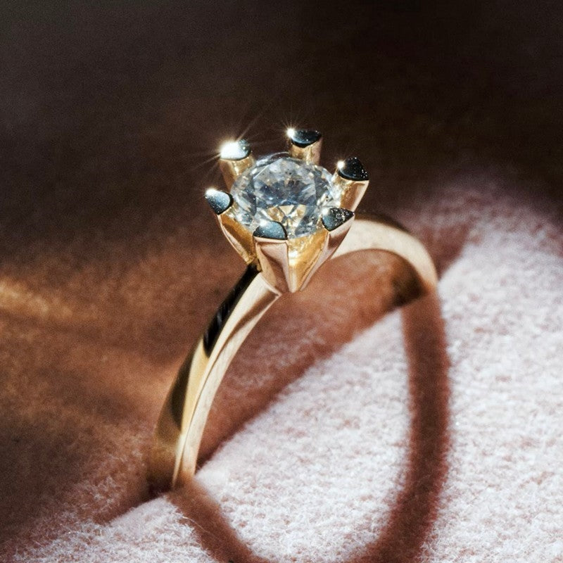 Vida ring 14 kt. guld med brillant 0,40 ct.