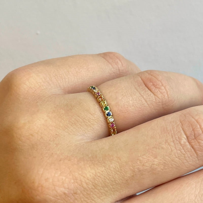 Perá ring i 14 karat guld med multifarvede sten