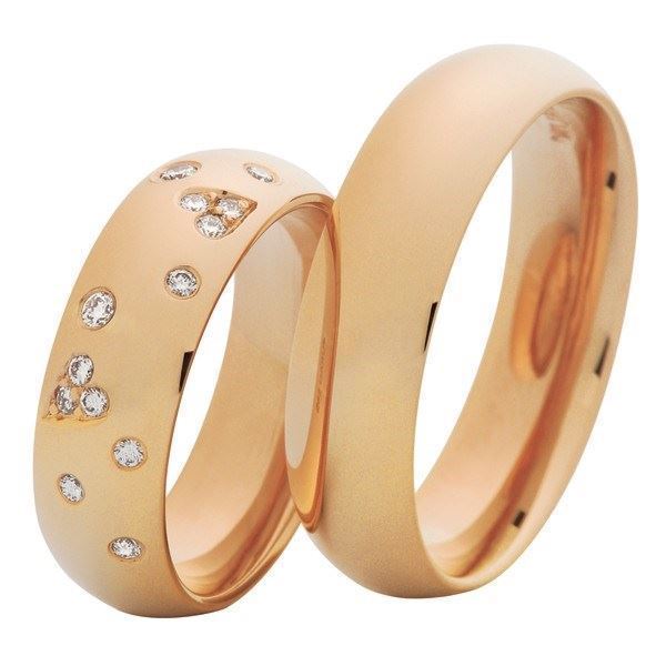 Nuran vielsesringe i 14 kt rosaguld med 0,17 ct brillanter