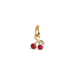 Cherry on top charm i forgyldt sølv fra Enamel Copenhagen