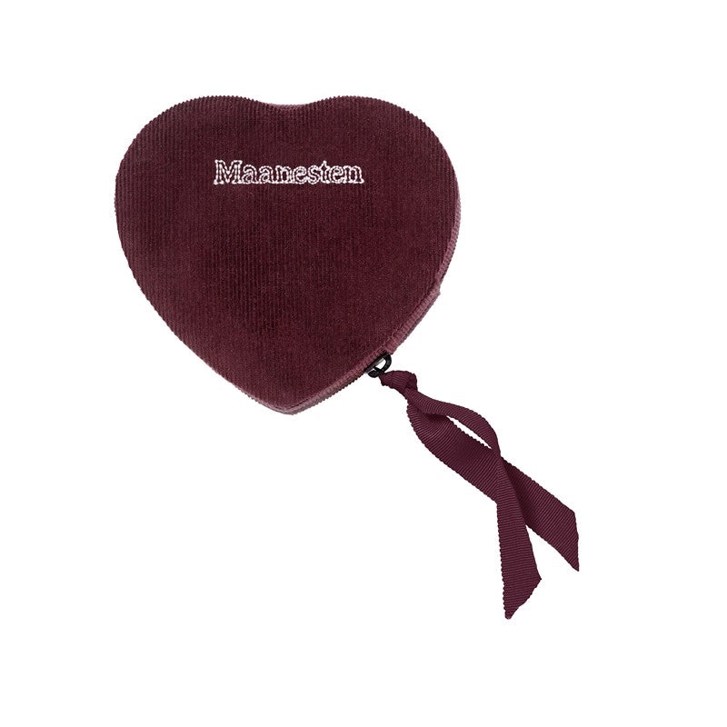 Hjerteskrin i maroon babyfløjl fra Maanesten 2