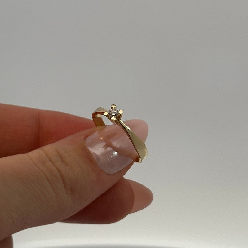 Diamantring i 14 kt. guld med 0,10ct brillant 1