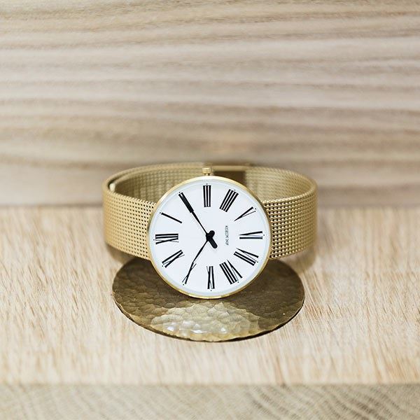 Arne Jacobsen - Roman Ur m. hvid skive og guld meshlænke Ø34