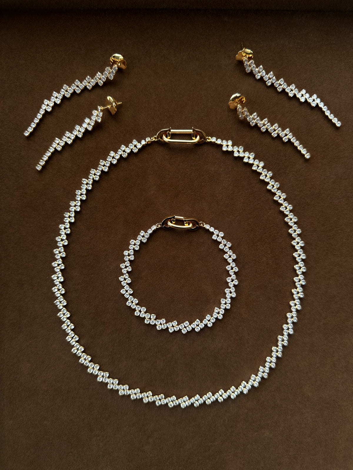 Pico Copenhagen Claire Crystal armbånd i forgyldt messing, billede 3